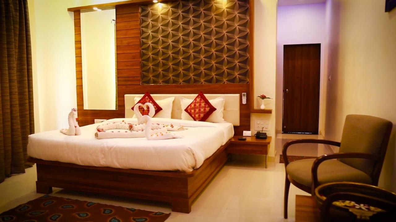 Alcor Spa Resorts Кумбалгарх Екстериор снимка